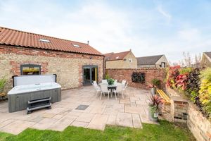 Photo 15- click for photo gallery